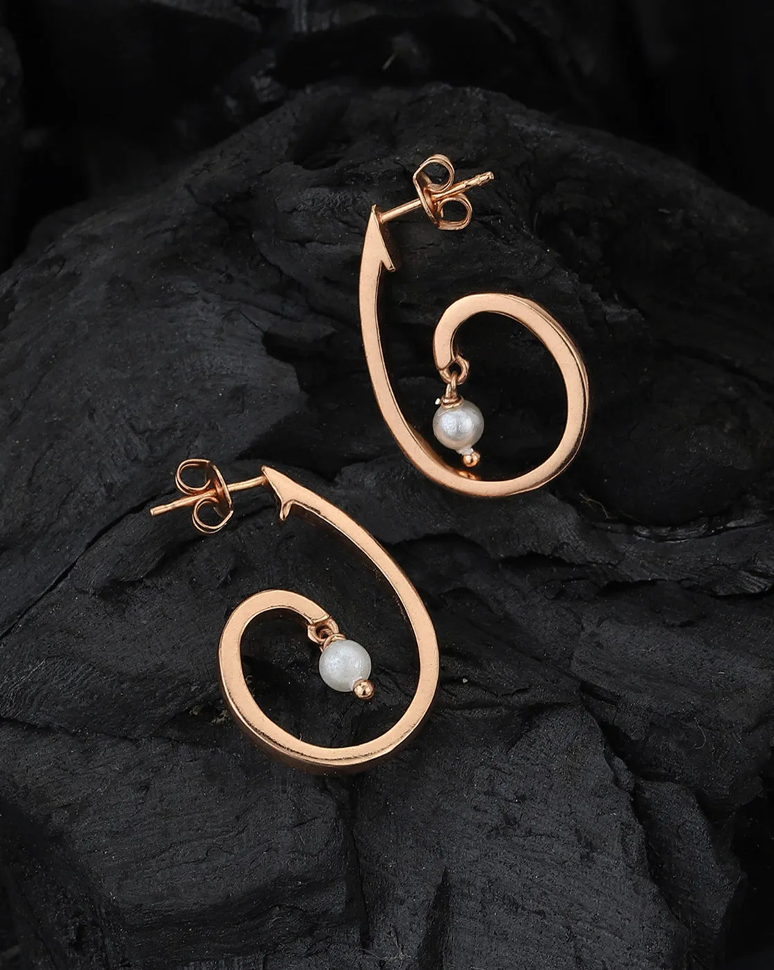 Carlton London 18Kt Rose Gold Plated  Half Hoop Earrings With Pearl