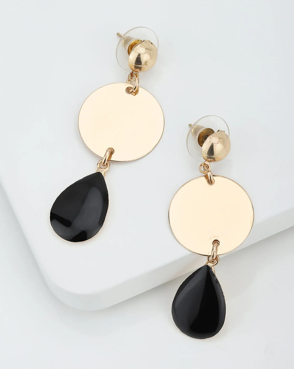 Carlton London Gold Plated Enamel Contemporary Drop Earring For Women