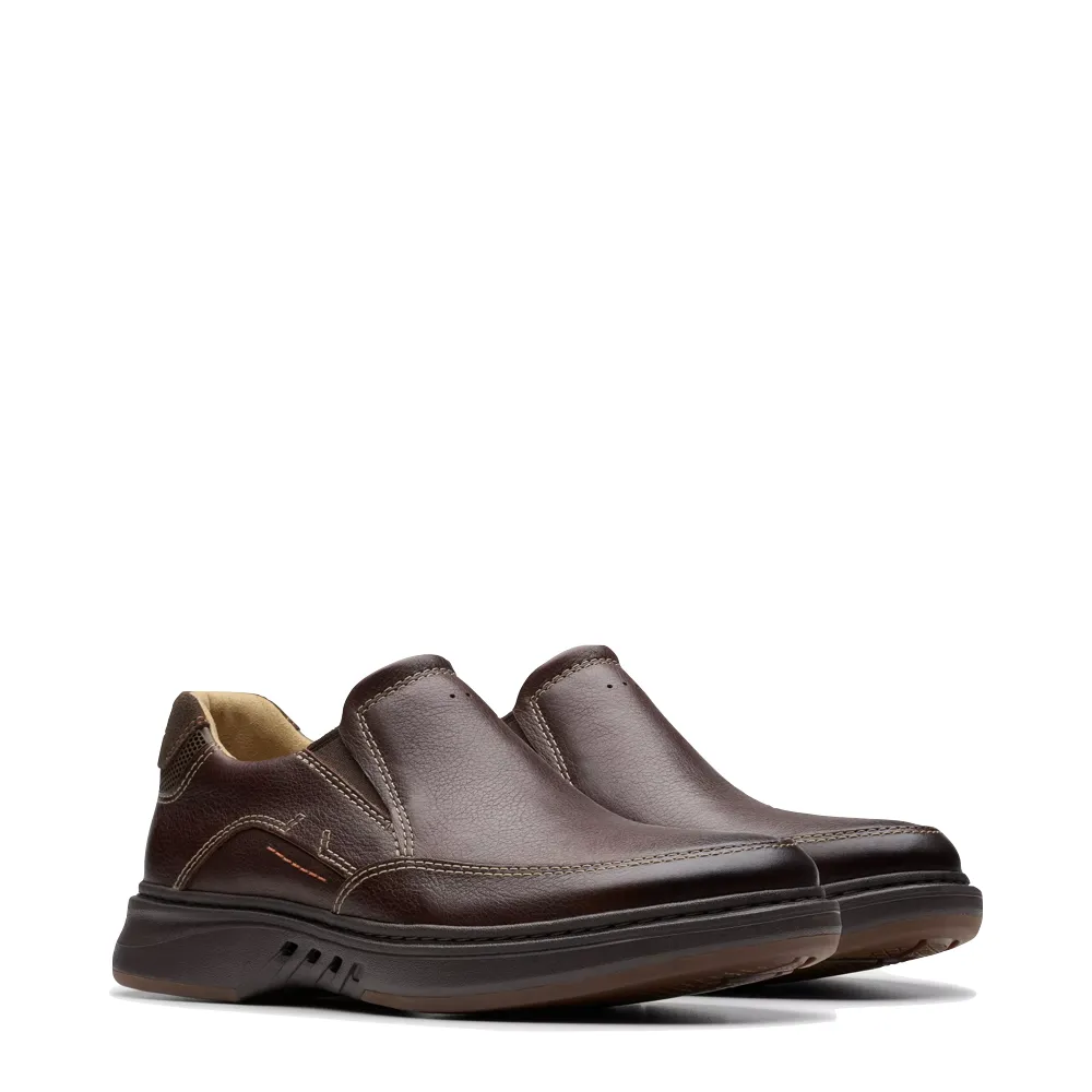 Mens Clarks Un Briley Step Leather Slip-On Shoes in Rich Mahogany Brown