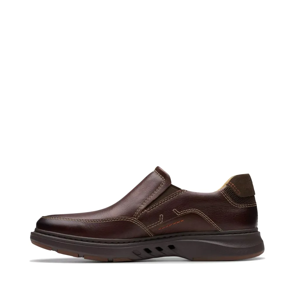 Mens Clarks Un Briley Step Leather Slip-On Shoes in Rich Mahogany Brown