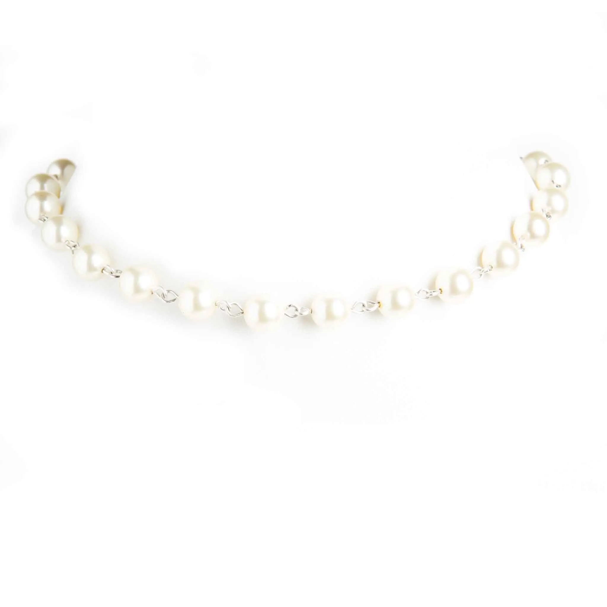 Iconic Cream Pearl Choker