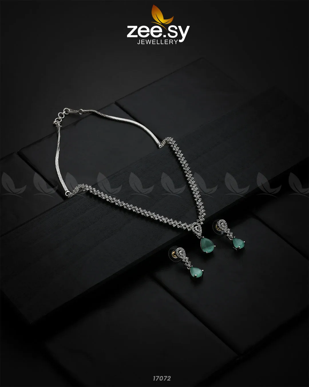 Nargis Zircon Necklace