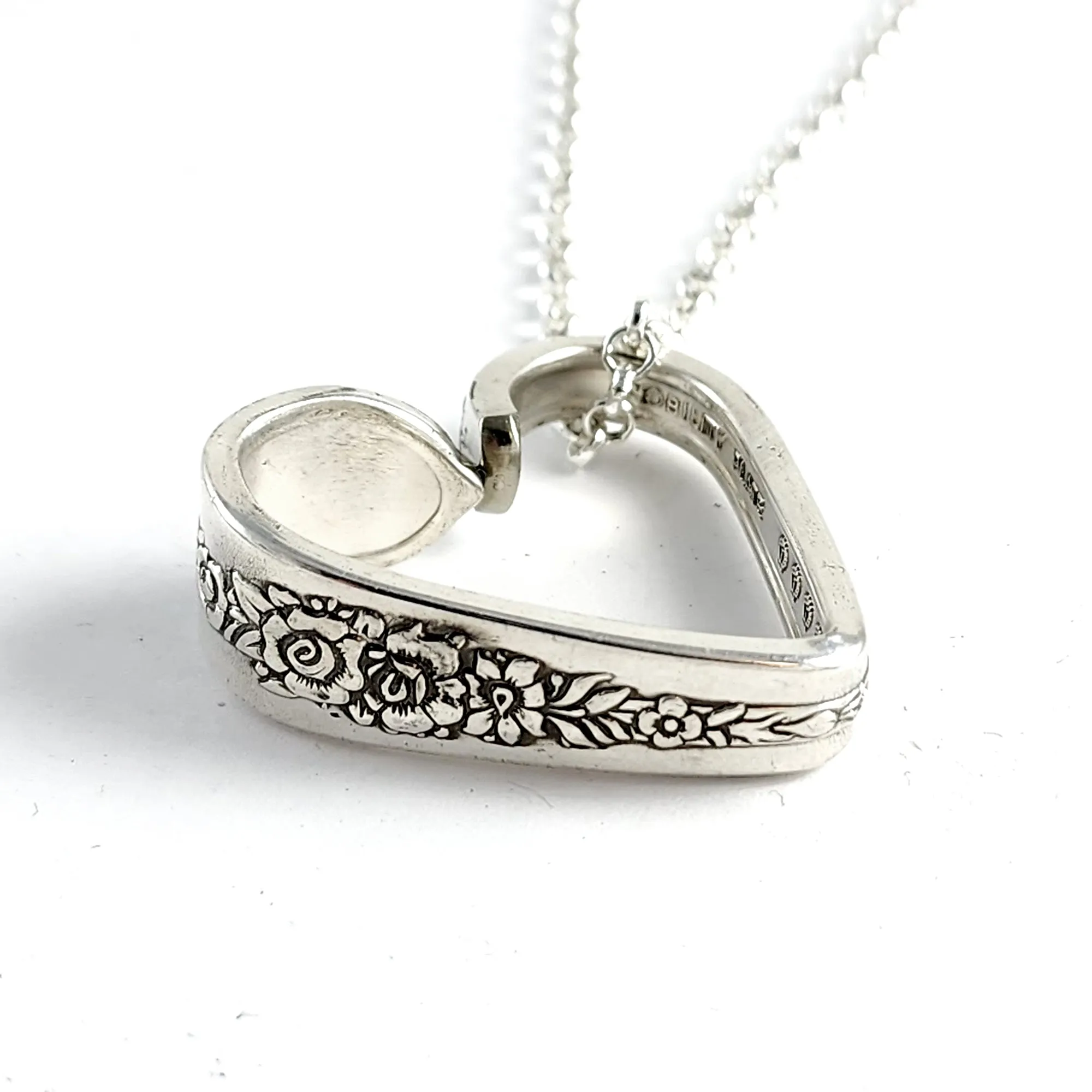 Oneida Royal Rose Floating Heart Spoon Necklace