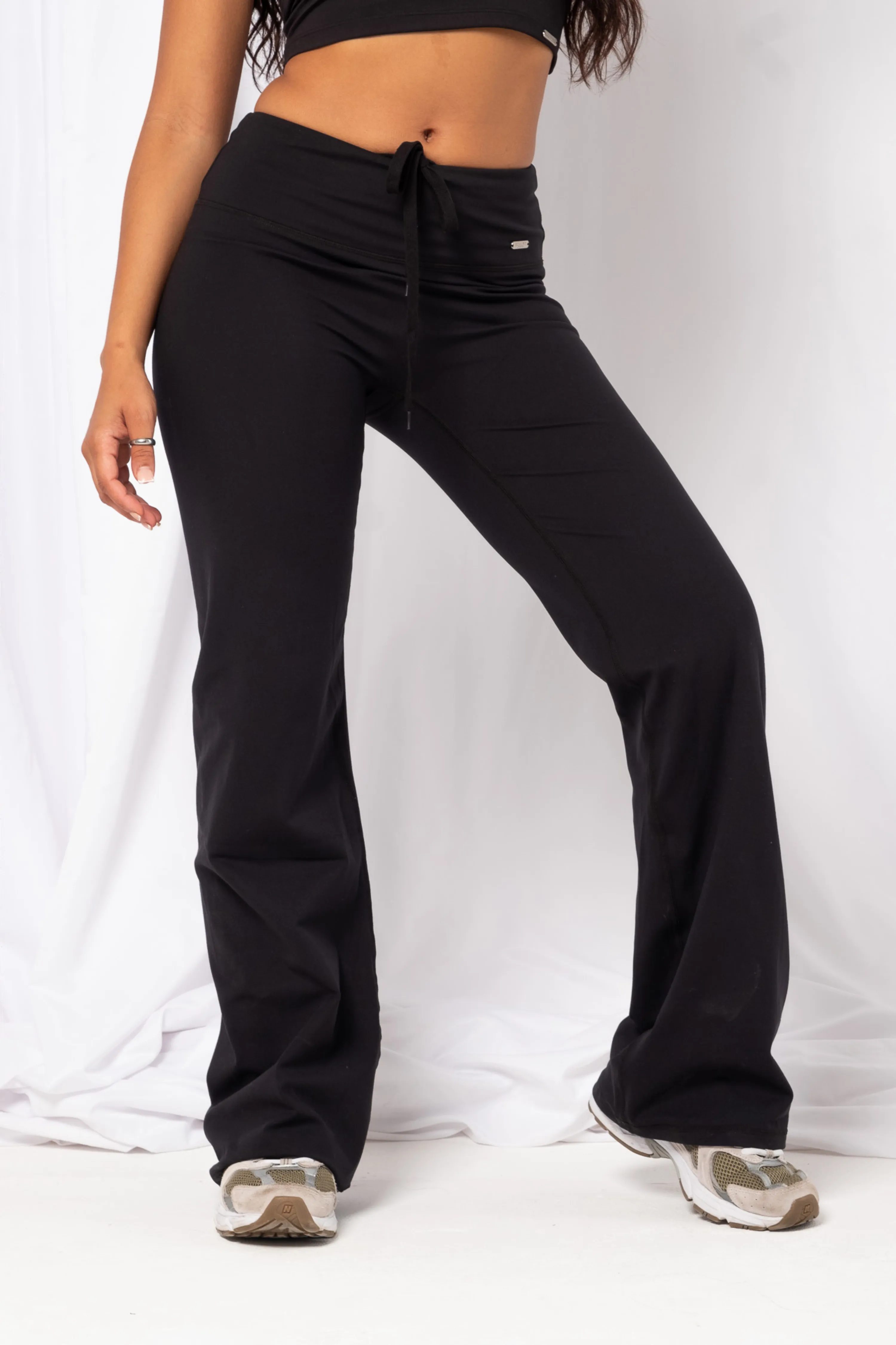 Petite High Waisted Wide Leg Flares Matte Black