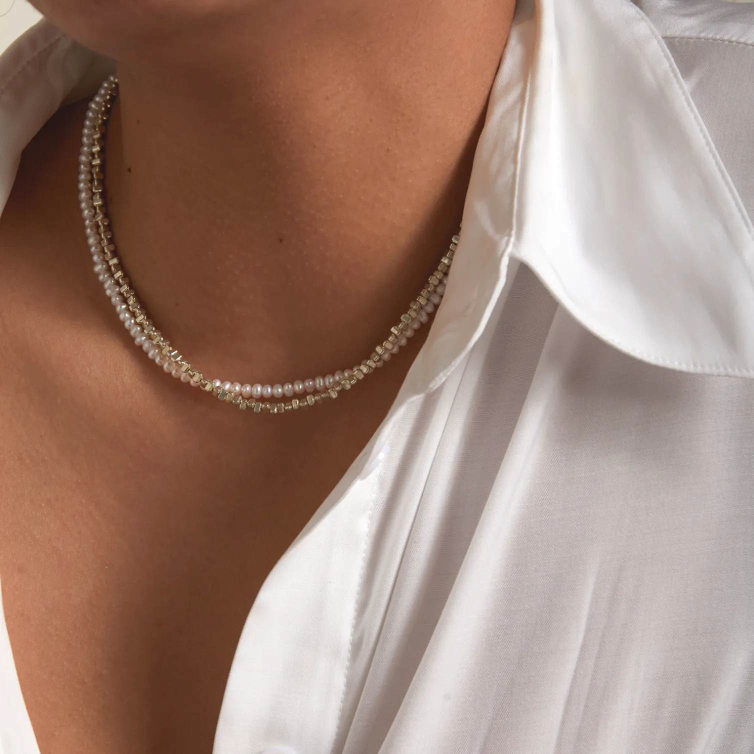 Silver Meets Pearls Necklace