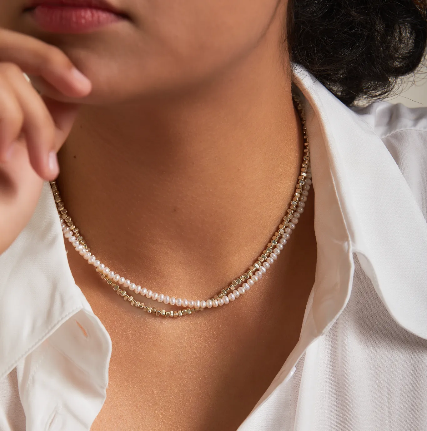 Silver Meets Pearls Necklace