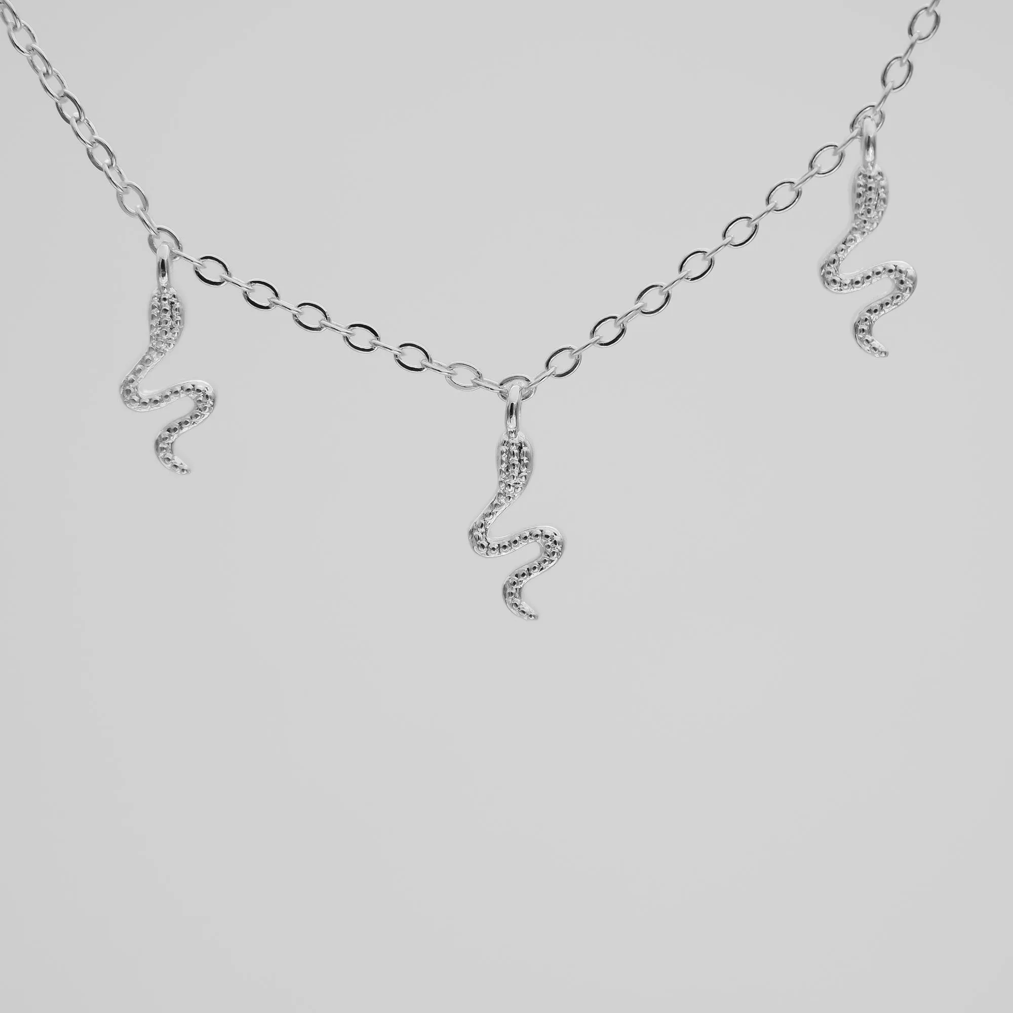 Suspended Snake Choker