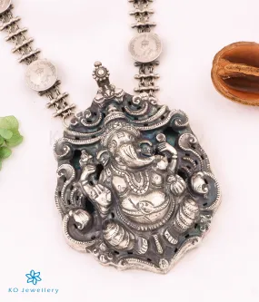 The Bhuvanpati Ganesha Silver Coin Nakkasi Necklace