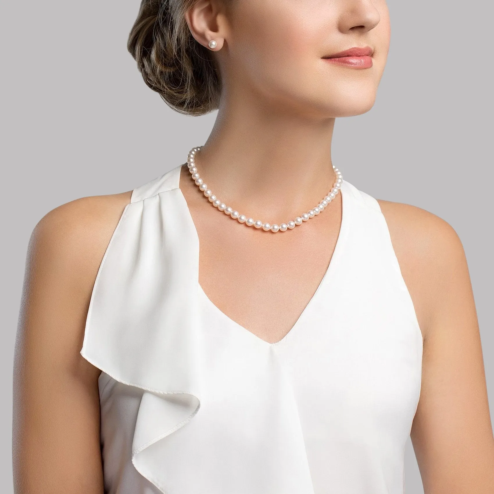 White Japanese Hanadama Akoya Pearl Necklace, 6.5-7.0mm